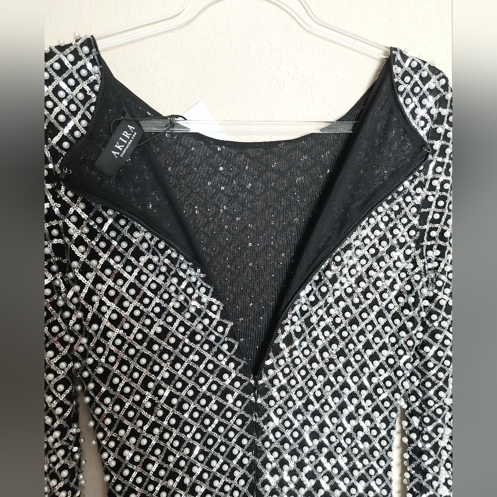 AKIRA Hamptons Holiday Pearl Mini Dress – Beaded Sequin Glam Bodycon Size M - Picture 8 of 14